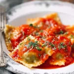Ravioli-in-Tomatensose-Rezept